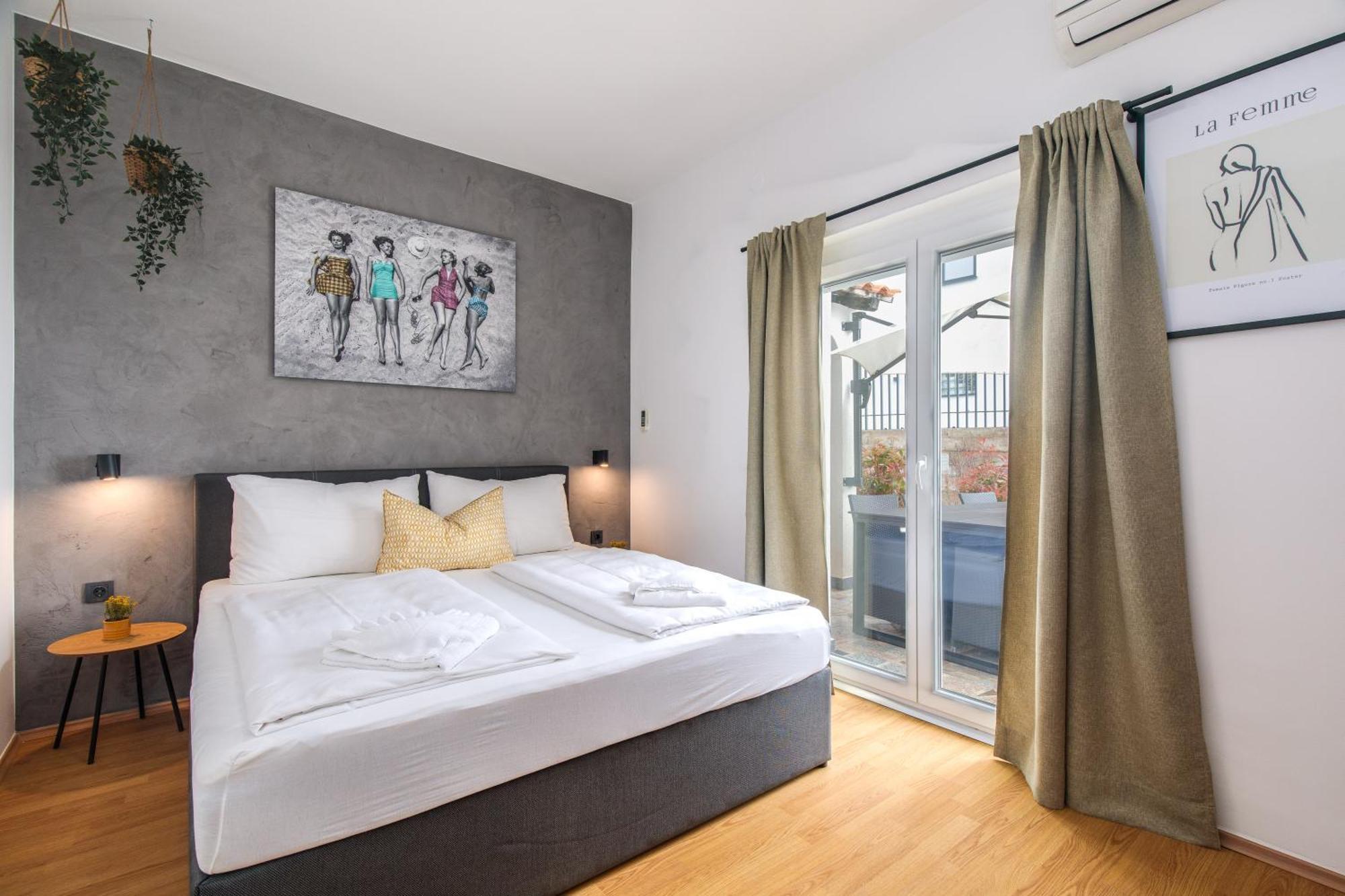Apartment House Lijan 크르크 외부 사진